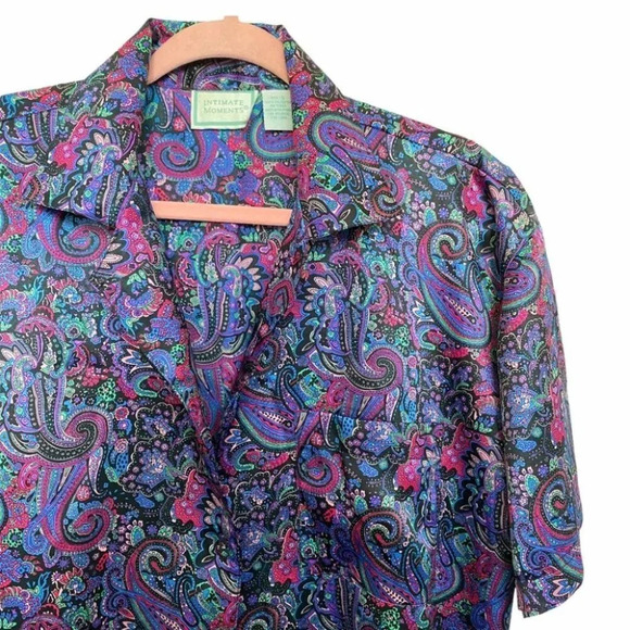 Intimate Moments Multicolor Paisley Button Up Top - Picture 6 of 8